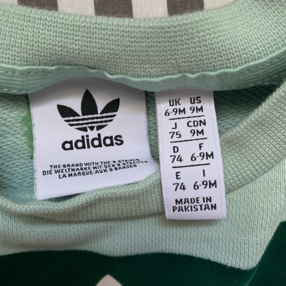 Like New Adidas Sweatshirt Sweatpants Set Bundle - Picture 5 of 5